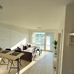 New Air-Conditioned Apartment 5 Minutes By Walk From The Airport With Free Garage Parking